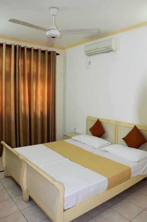 Ragama Gondolas Holiday Lanka מראה חיצוני תמונה