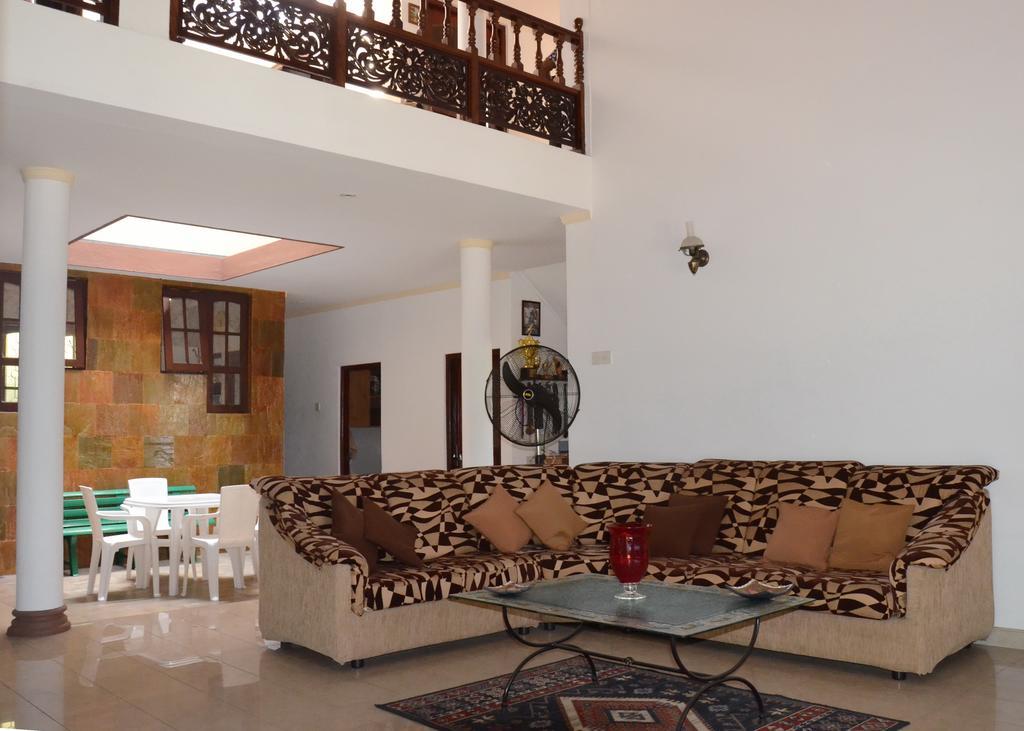 Ragama Gondolas Holiday Lanka מראה חיצוני תמונה