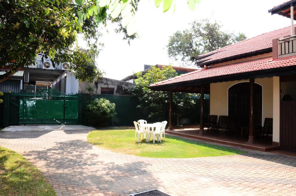 Ragama Gondolas Holiday Lanka מראה חיצוני תמונה